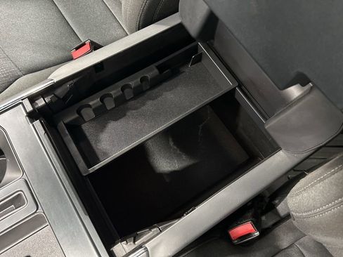 Certified 2021 Ford F150 XLT w/ Equipment Group 302A High image 28