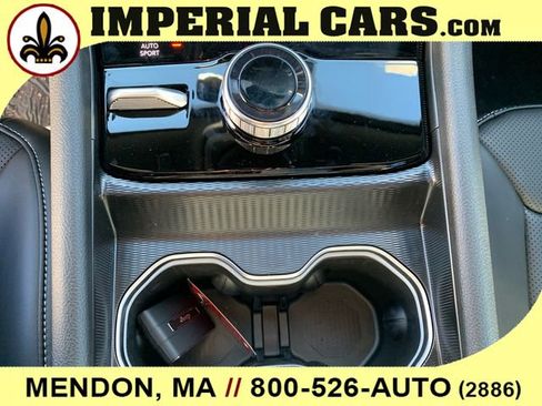 New 2025 Jeep Grand Cherokee Limited w/ Luxury Tech Group II image 34