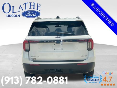 Certified 2025 Ford Explorer Active AWD/4WD image 5