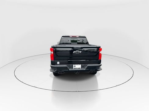 Used 2025 Chevrolet Silverado 1500 LT Trail Boss w/ LT Trail Boss Premium Package AWD/4WD image 7