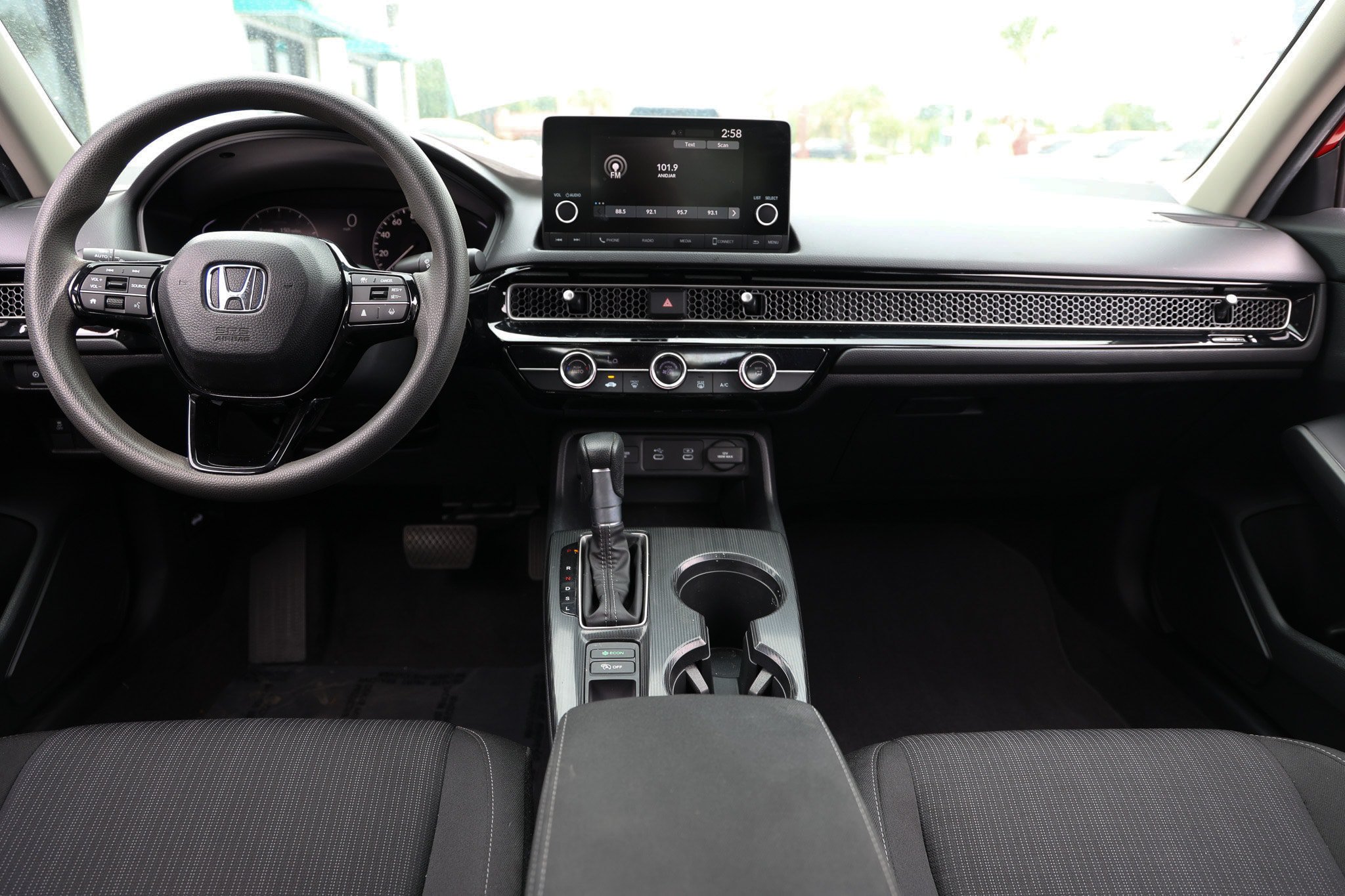 Used 2025 Honda Civic LX image 25