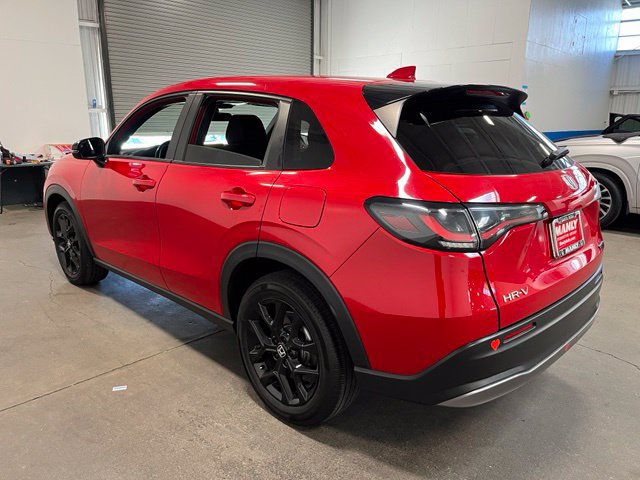 Used 2025 Honda HR-V Sport image 5