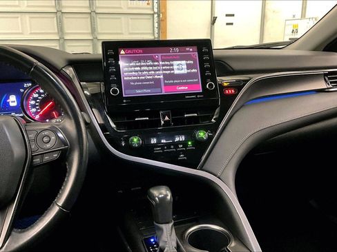 Used 2023 Toyota Camry XSE image 6