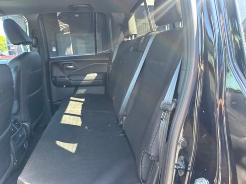 Used 2021 Honda Ridgeline Black Edition image 10
