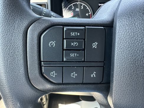 Used 2025 Ford F250 XLT AWD/4WD image 21