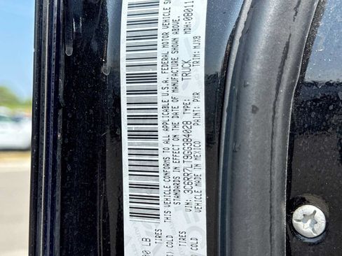 Used 2016 RAM 1500 Big Horn AWD/4WD image 32