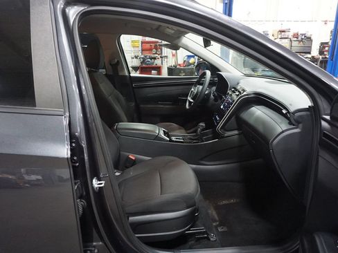 Used 2024 Hyundai Tucson SEL FWD image 16