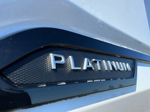 Used 2023 Toyota Tundra Platinum w/ Advanced Package image 18