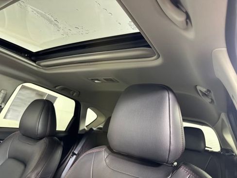 Used 2025 MAZDA CX-5 Carbon Edition image 12