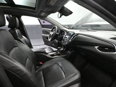 Used 2016 Chevrolet Malibu Premier image 48