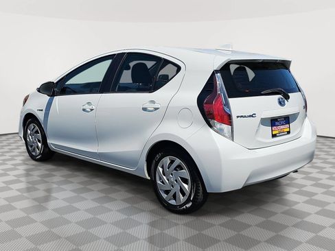 Used 2015 Toyota Prius C Two FWD image 7