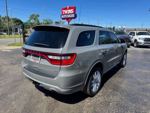 Used 2022 Dodge Durango GT AWD/4WD image 5