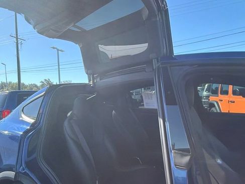 Used 2020 Tesla Model X Performance AWD/4WD image 14