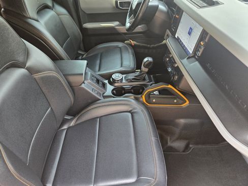 Used 2022 Ford Bronco Badlands AWD/4WD image 13