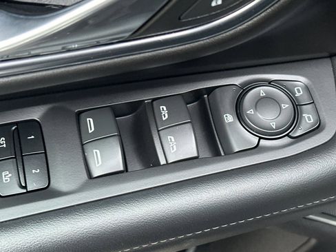 Used 2024 Chevrolet Tahoe Z71 image 14