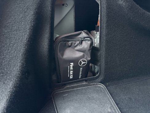 Used 2009 Mercedes-Benz C 63 AMG Sedan image 50