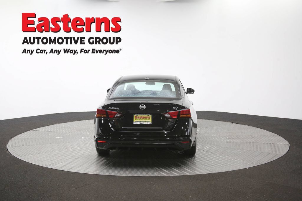 Used 2024 Nissan Altima 2.5 SV FWD image 40