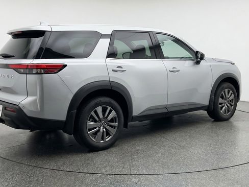 Used 2025 Nissan Pathfinder SV FWD image 9