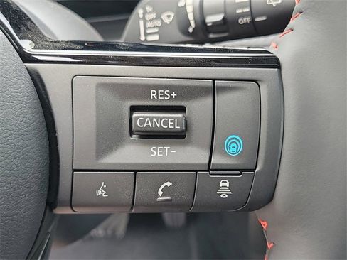 New 2025 Nissan Kicks SR w/ SR Premium Package image 10