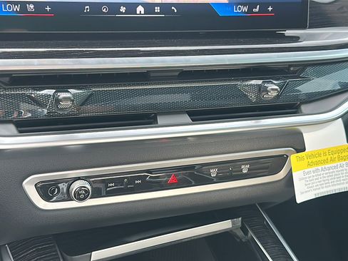 New 2026 BMW X5 xDrive50e w/ M Sport Package image 25