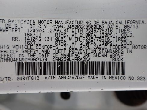 Used 2013 Toyota Tacoma 4x4 Double Cab w/ SR5 Pkg image 46