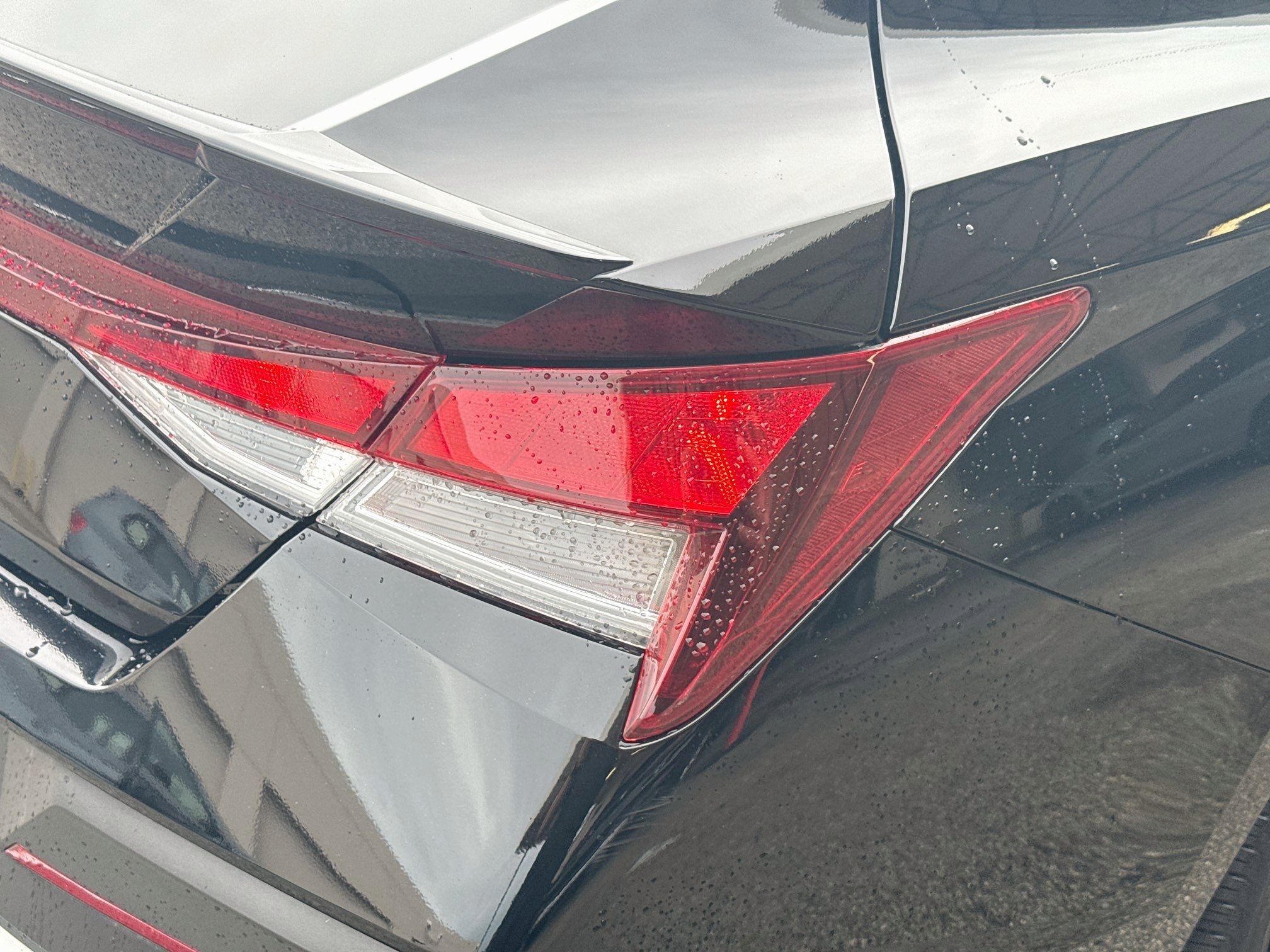 Used 2025 Hyundai Elantra Sport FWD image 24