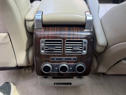 Used 2016 Land Rover Range Rover Supercharged AWD/4WD image 21