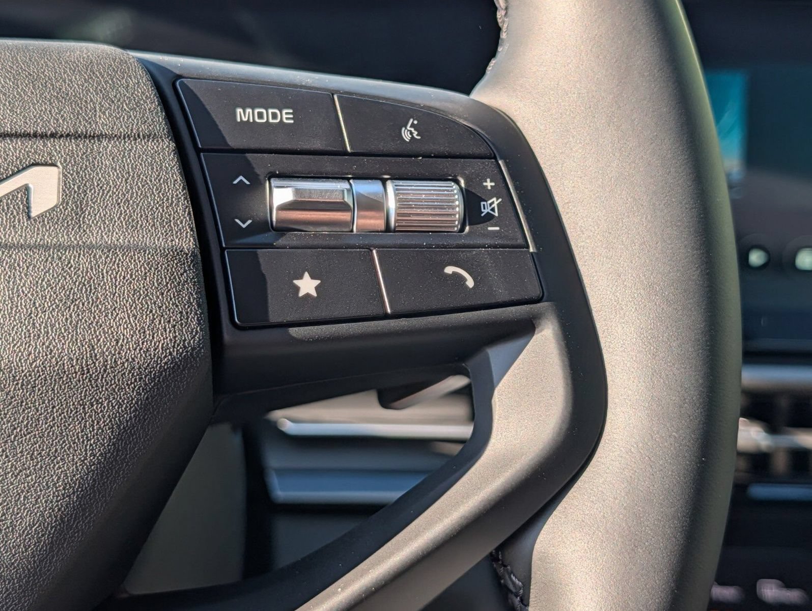 New 2027 Kia Sportage LX FWD image 33