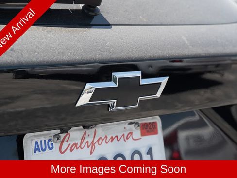 Used 2024 Chevrolet Trax LS w/ LPO, Blackout Package FWD image 10