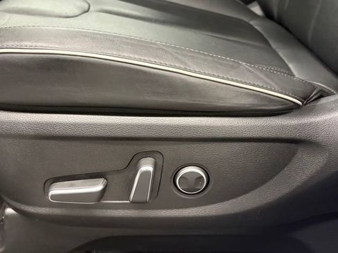 Used 2025 Hyundai Palisade SEL AWD/4WD image 15