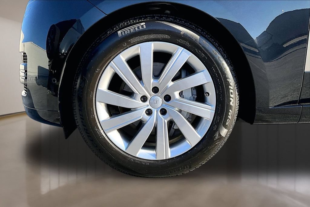 Certified 2025 Land Rover Range Rover SE AWD/4WD image 32