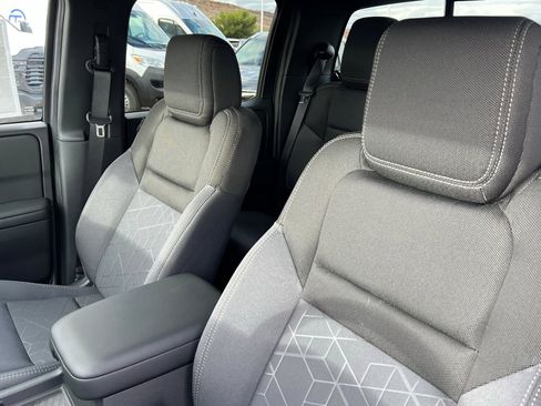New 2026 Nissan Frontier SV image 16