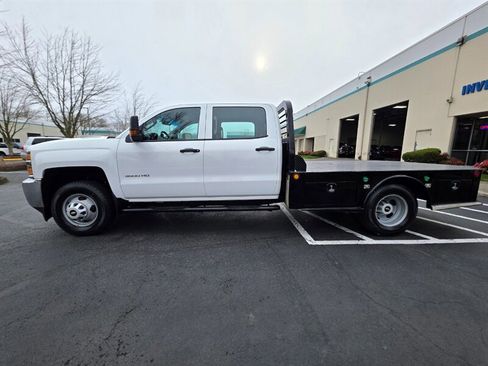 Used 2015 Chevrolet Silverado 3500 W/T w/ WT Convenience Package image 3