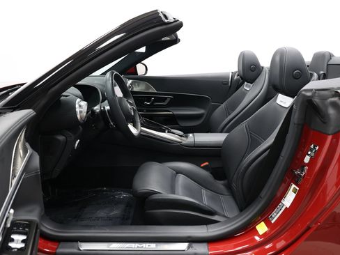 Used 2023 Mercedes-Benz SL 43 AMG w/ Driver Assistance Package image 13