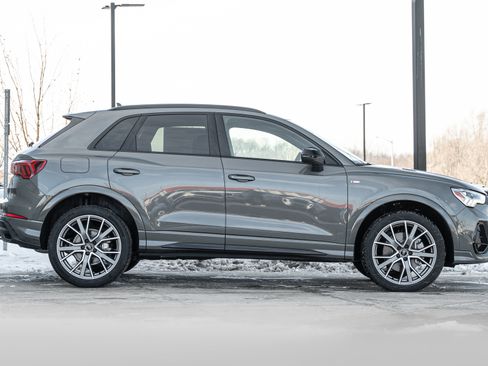 New 2025 Audi Q3 2.0T Premium Plus image 3