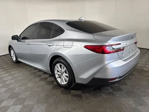 Used 2025 Toyota Camry LE w/ Convenience Package AWD/4WD image 6