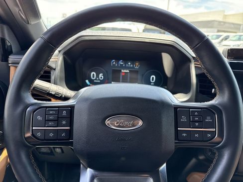 Used 2022 Ford Expedition Max Platinum AWD/4WD image 25