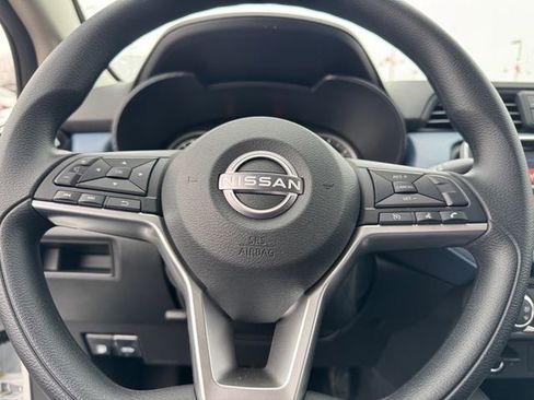 New 2025 Nissan Versa SV w/ Trunk Package FWD image 15
