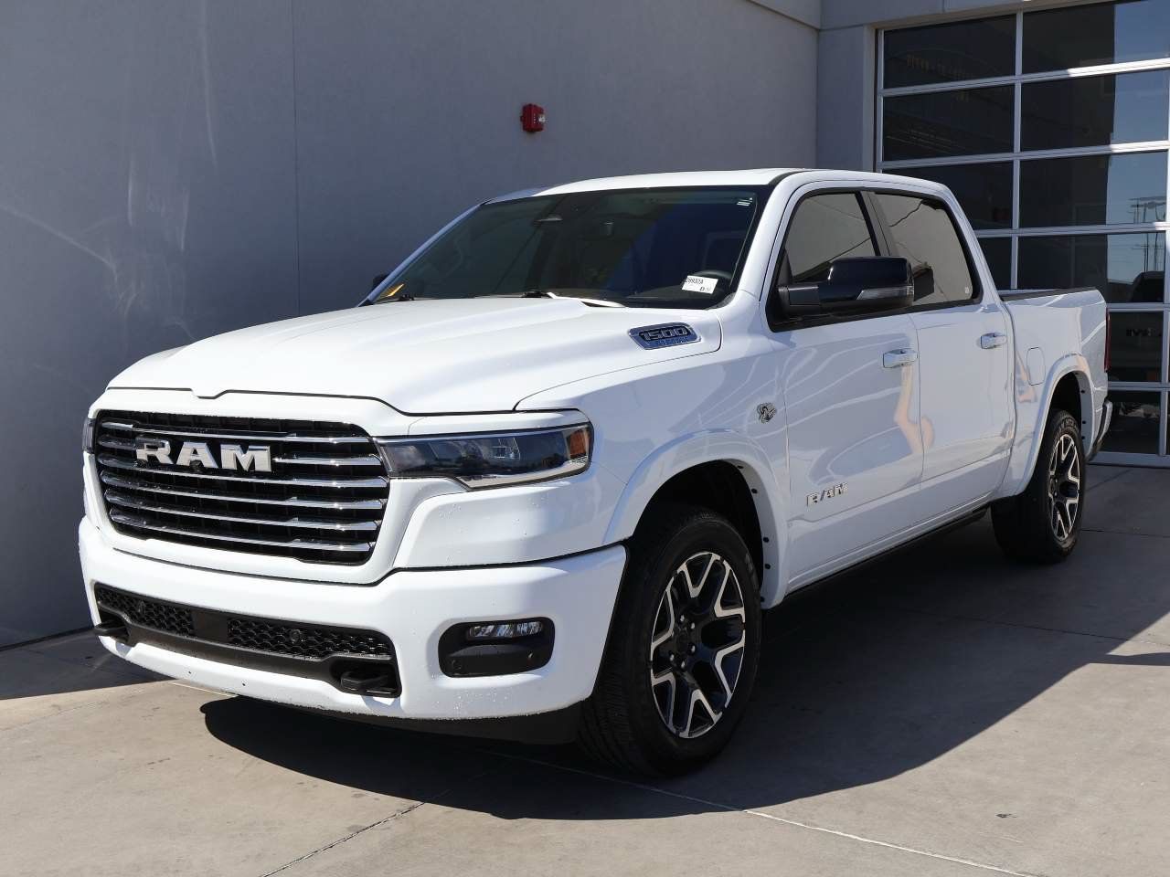 Used 2026 RAM 1500 Laramie w/ Laramie Preferred Package AWD/4WD image 1