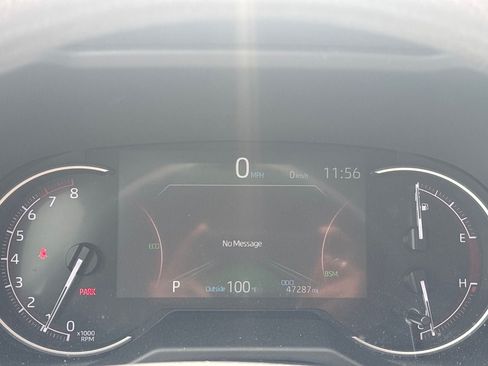 Used 2025 Toyota RAV4 XLE FWD image 8