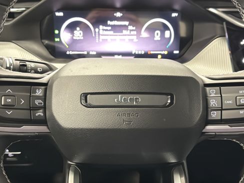 New 2026 Jeep Cherokee Limited AWD/4WD image 17