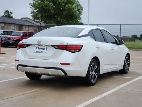 Used 2023 Nissan Sentra SV FWD image 7