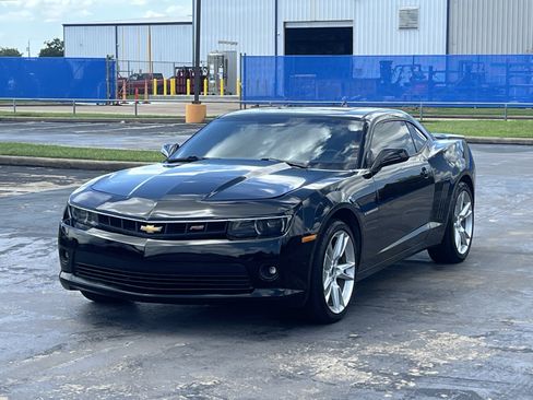 Used 2015 Chevrolet Camaro LT w/ RS Package RWD image 3