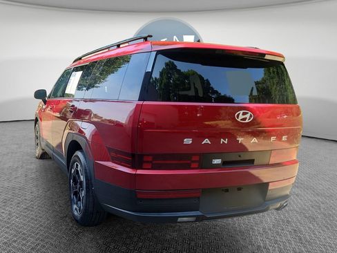 Used 2025 Hyundai Santa Fe SEL AWD/4WD image 6