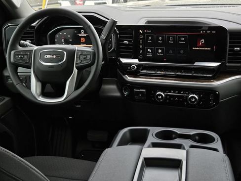 New 2026 GMC Sierra 2500 SLE w/ SLE Value Package; AWD/4WD image 4