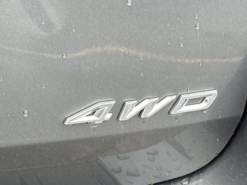 Used 2022 Ford Explorer ST-Line w/ Class IV Trailer Tow Package image 8