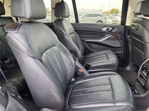 Used 2021 BMW X7 xDrive40i w/ Premium Package image 20