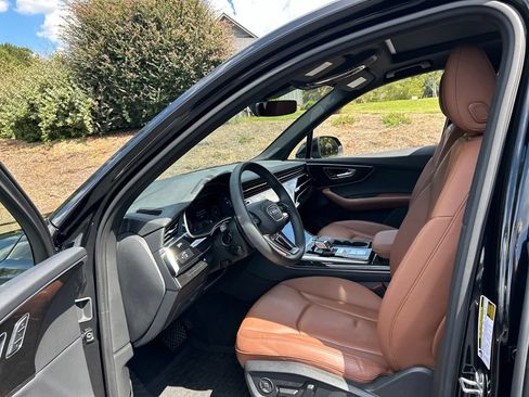 Used 2021 Audi Q7 3.0T Prestige AWD/4WD image 42