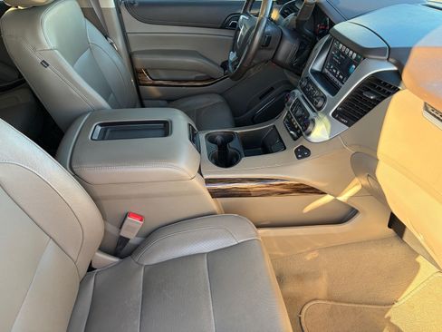 Used 2020 GMC Yukon SLT w/ Open Road Package RWD image 10