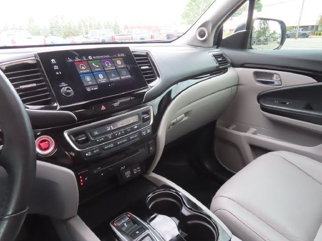 Used 2019 Honda Pilot Touring image 40